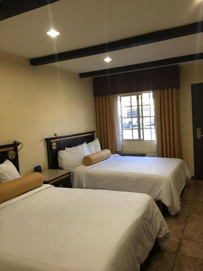 Tuscan Garden Inn Los Angeles Buitenkant foto