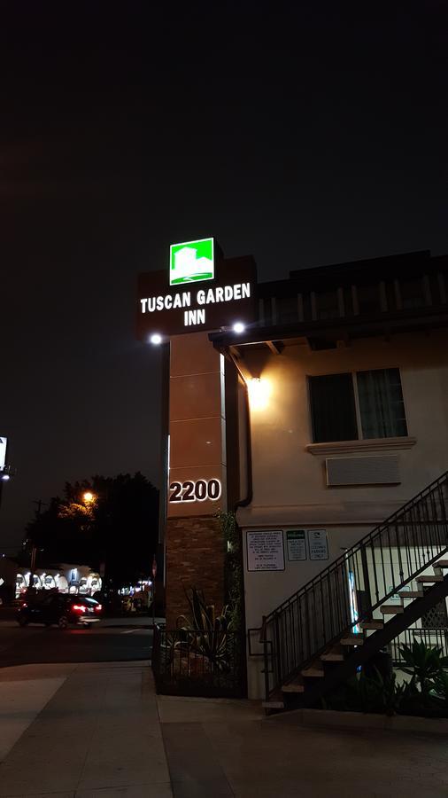 Tuscan Garden Inn Los Angeles Buitenkant foto